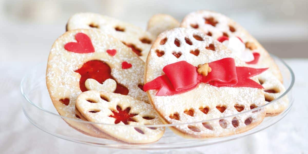 Velikonoční linecké cukroví