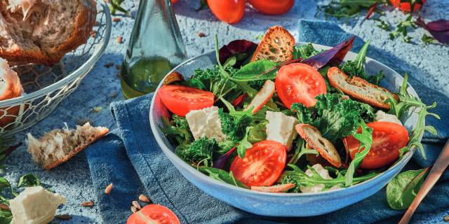 INSPIRACE NA OBĚDOVÉ SALÁTY