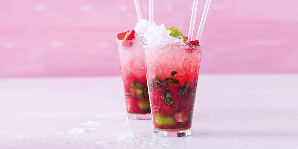 Jahodové nápoje plné chuti – smoothie a sirupy z jahod