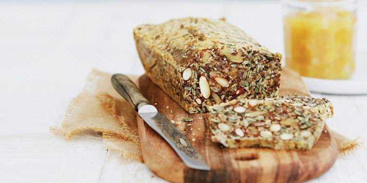 Bezlepkový domácí chléb